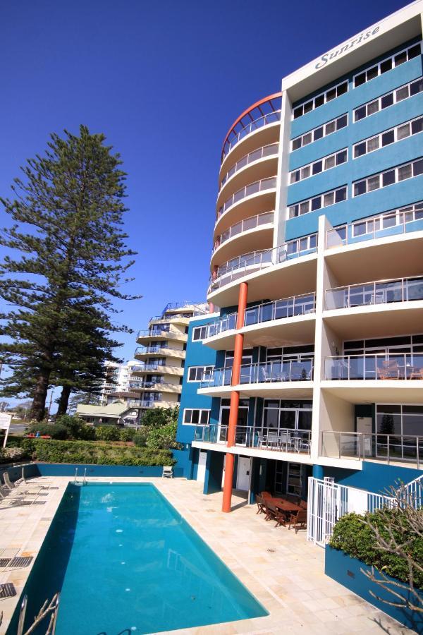 فورستر Sunrise Luxury Apartments المظهر الخارجي الصورة